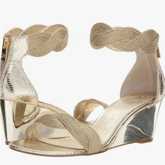 Adrianna Papell Adore Wm’s Metallic Gold Braided Wedge Sandal NIB - Picture 1 of 8